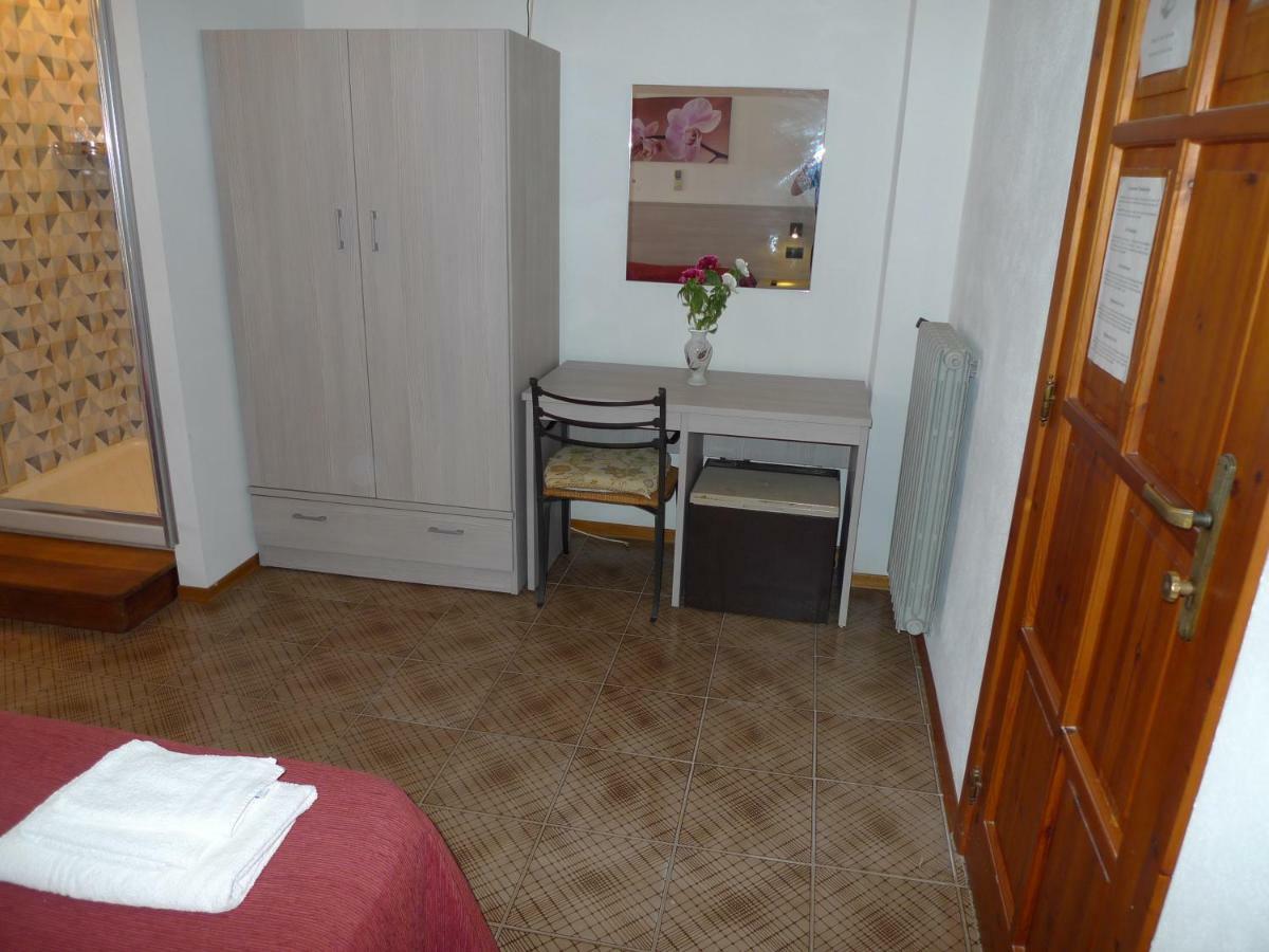 Hotel Alexander Санта-Доменика Экстерьер фото
