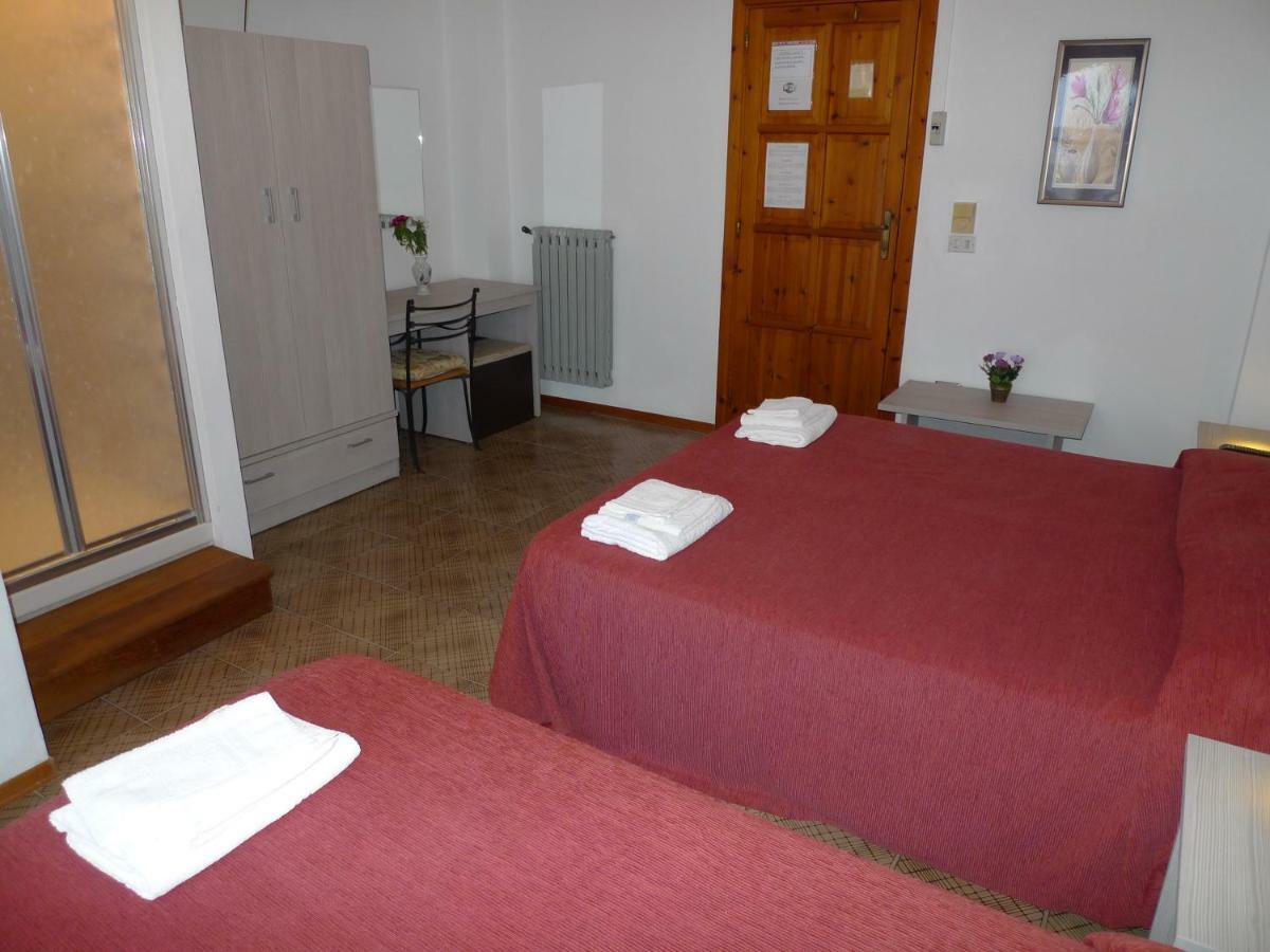 Hotel Alexander Санта-Доменика Экстерьер фото